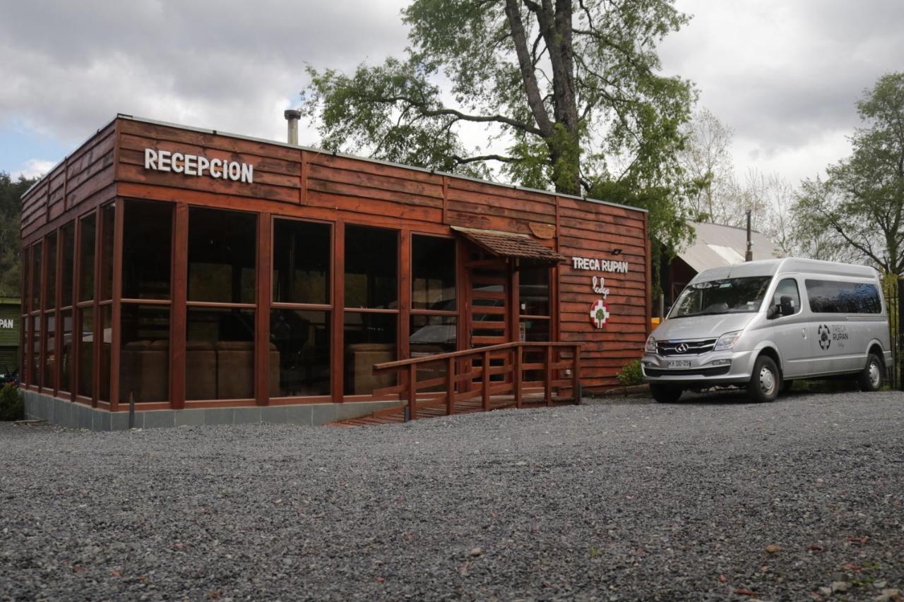 Treca Rupan Lodge Neltume Eksteriør bilde